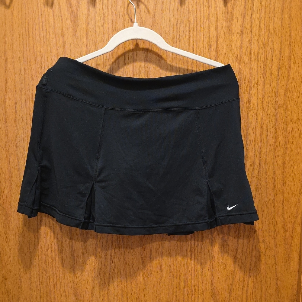 Nike Women's Black Skort